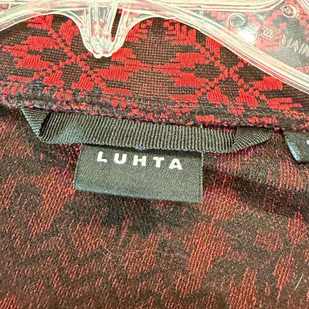 Luhta Women's Red Jacket/ base Top/ Ski Aspres top - Picture 12 of 17